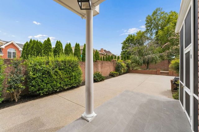 1416 Shannon Pl, Old Hickory, TN 37138
