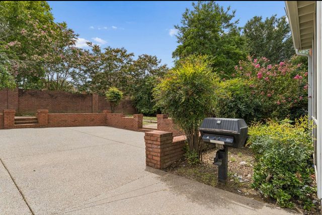 1416 Shannon Pl, Old Hickory, TN 37138