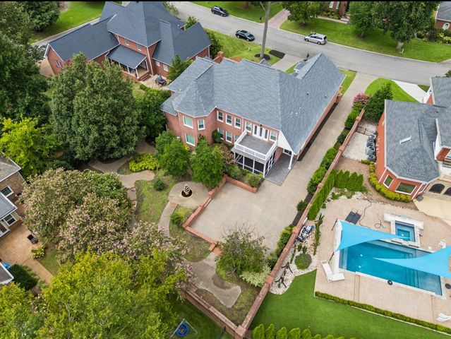 1416 Shannon Pl, Old Hickory, TN 37138