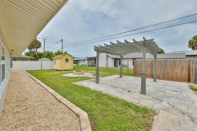 7824 115TH STREET, Seminole, FL 33772