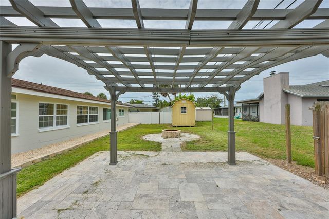 7824 115TH STREET, Seminole, FL 33772