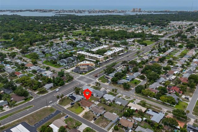 7824 115TH STREET, Seminole, FL 33772