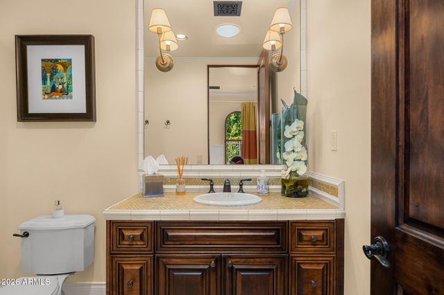 7170 N 69TH Place, Paradise Valley, AZ 85253