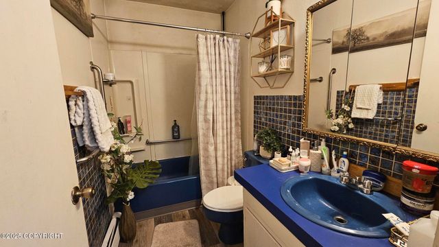4103 E 3rd Avenue, Anchorage, AK 99508