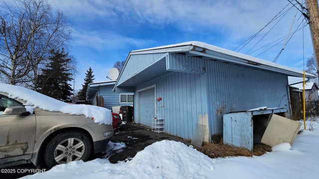 4103 E 3rd Avenue, Anchorage, AK 99508