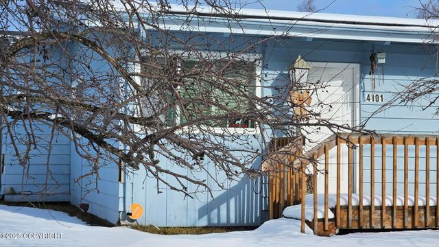 4103 E 3rd Avenue, Anchorage, AK 99508