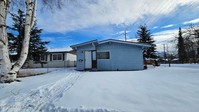 4103 E 3rd Avenue, Anchorage, AK 99508