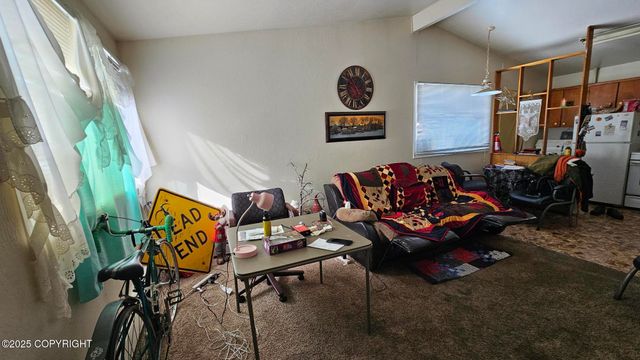 4103 E 3rd Avenue, Anchorage, AK 99508
