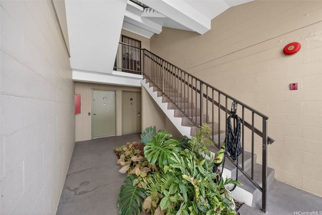 94-345 Hokuahiahi Street 122, Mililani, HI 96789