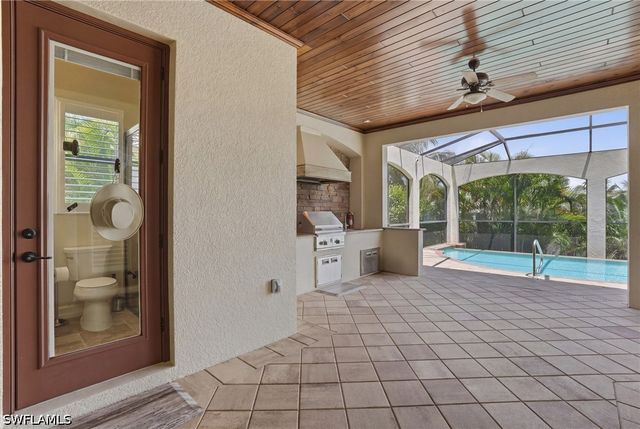 3266 Runaway LN, Naples, FL 34114