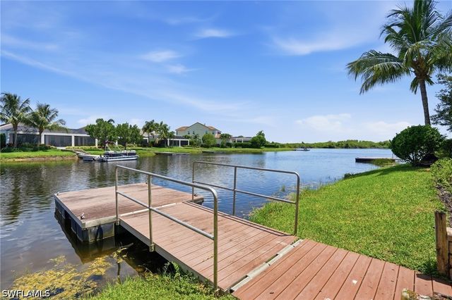 3266 Runaway LN, Naples, FL 34114