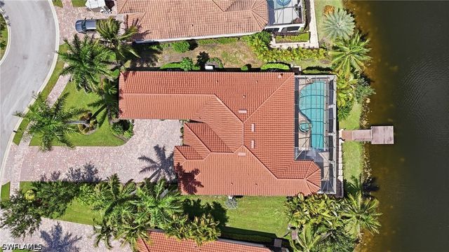3266 Runaway LN, Naples, FL 34114