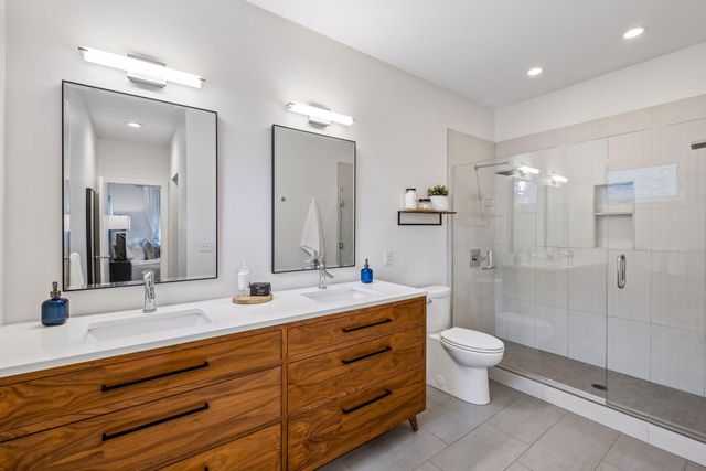 1740 Palace Avenue, Saint Paul, MN 55105