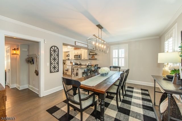 37 Wayland Dr, Verona Twp., NJ 07044