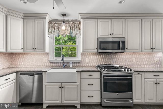 720 STRAWBERRY AVE, Vineland, NJ 08360
