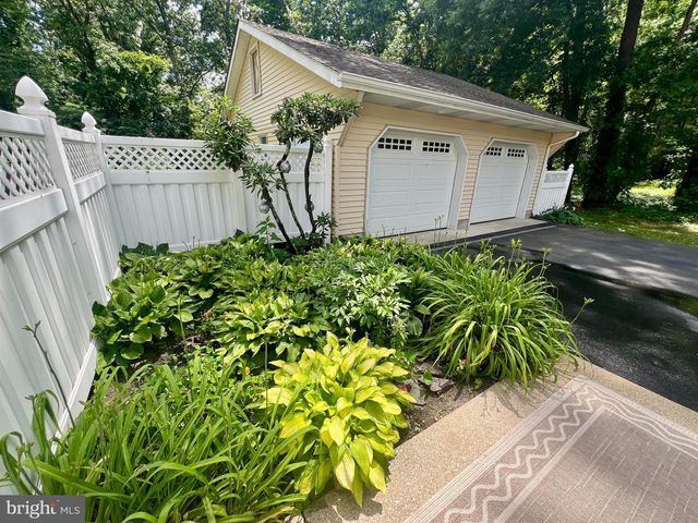 720 STRAWBERRY AVE, Vineland, NJ 08360