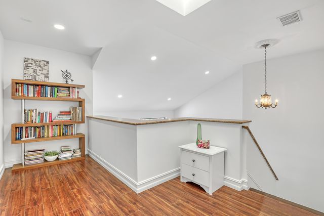 6532 Via Rosa, Boca Raton, FL 33433