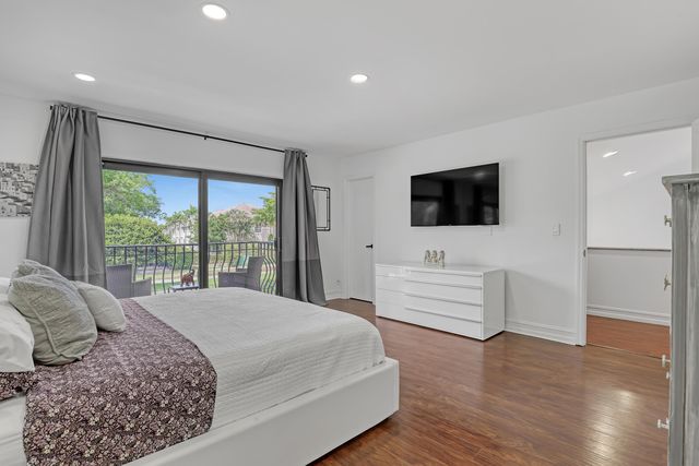 6532 Via Rosa, Boca Raton, FL 33433