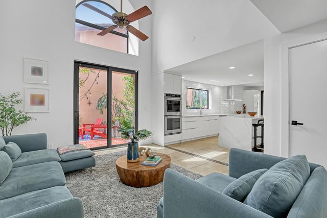 6532 Via Rosa, Boca Raton, FL 33433