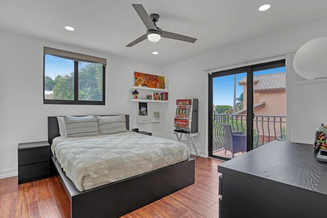 6532 Via Rosa, Boca Raton, FL 33433