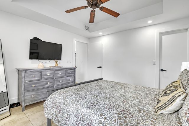 6532 Via Rosa, Boca Raton, FL 33433