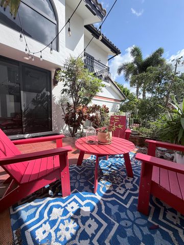 6532 Via Rosa, Boca Raton, FL 33433