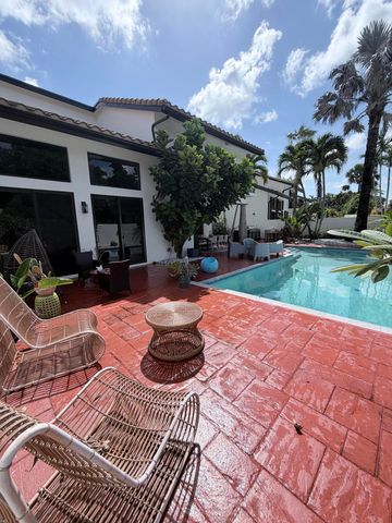 6532 Via Rosa, Boca Raton, FL 33433