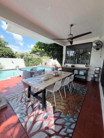 6532 Via Rosa, Boca Raton, FL 33433