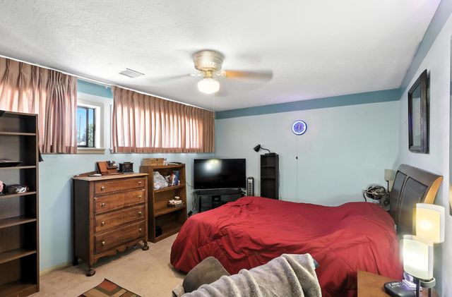 411 Schmidt Place, Los Lunas, NM 87031