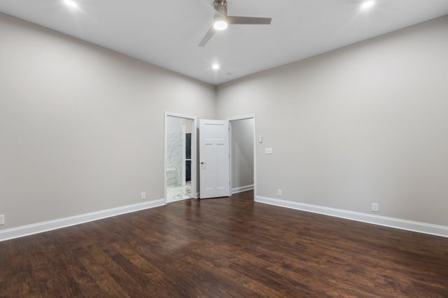 4251 Old Metal Rd, Palmyra, TN 37142