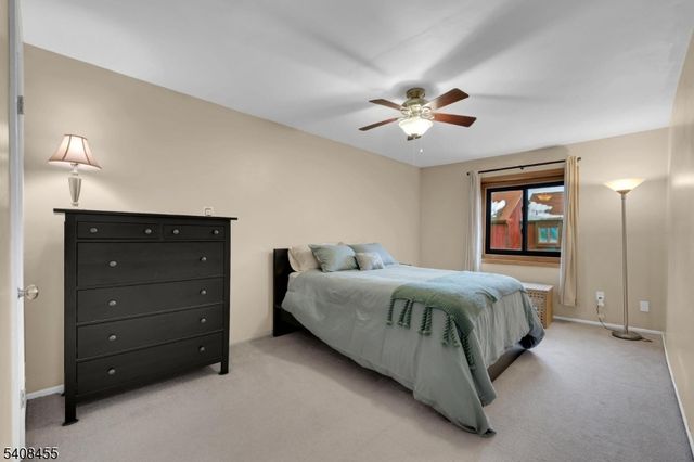 95 Wimbledon Sq, Washington Twp., NJ 07853