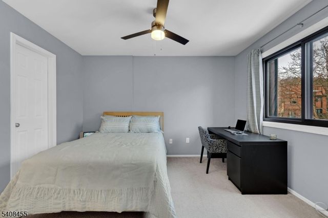 95 Wimbledon Sq, Washington Twp., NJ 07853