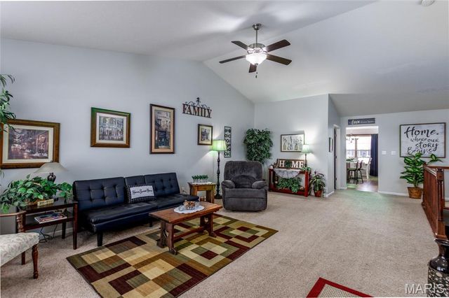 55 Bridgewater Lane A, Highland, IL 62249