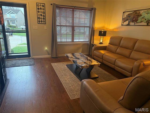 269 Wabash Woods Way, O'fallon, MO 63366