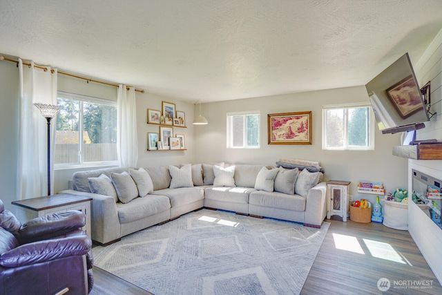 4647 OHIO Street, Longview, WA 98632
