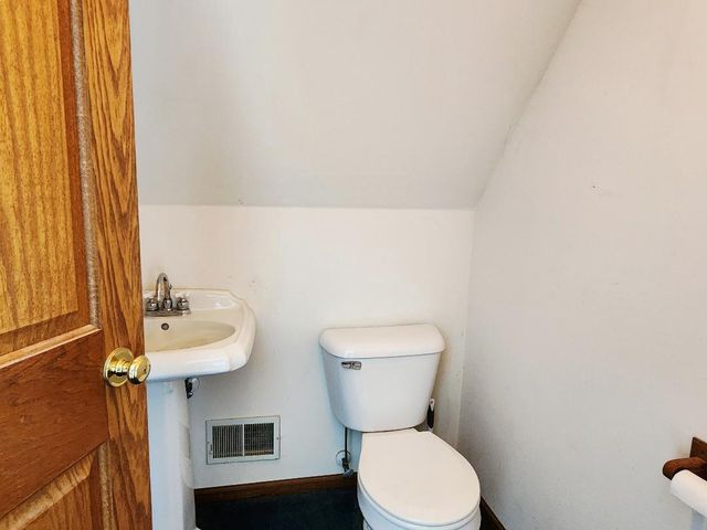 N7046 LINDE ROAD, Beaver Dam, WI 53916