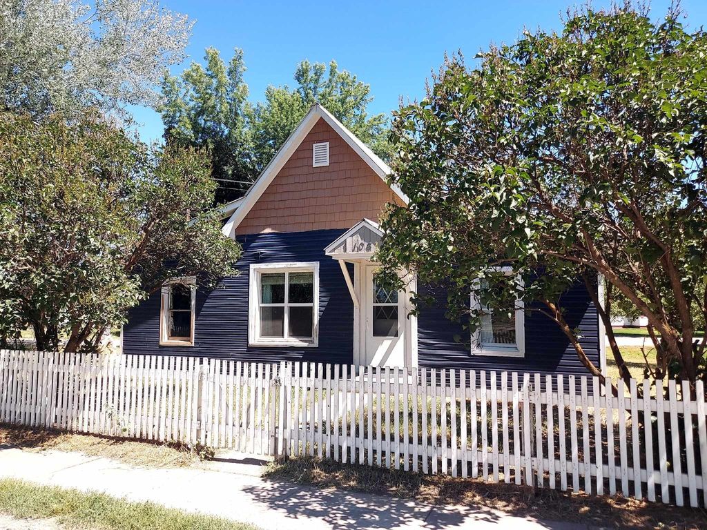 106 CLAYTON STREET, PLAINS, MT 59859, PLAINS, MT Clearwater Properties