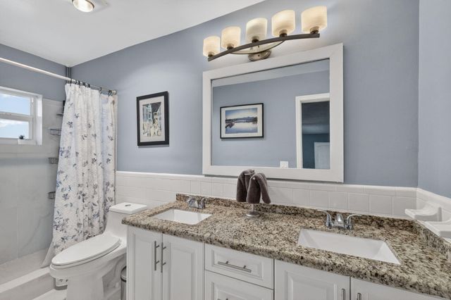 7005 NW 95th Terrace, Tamarac, FL 33321