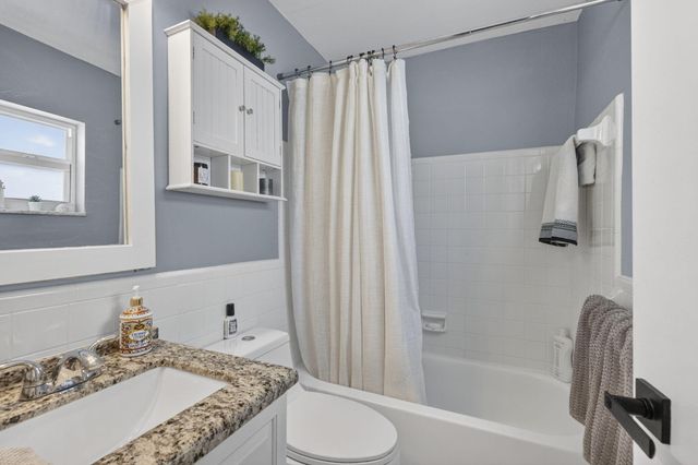 7005 NW 95th Terrace, Tamarac, FL 33321