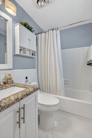 7005 NW 95th Terrace, Tamarac, FL 33321