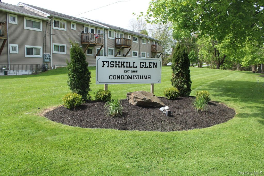 8 Fishkill Glen Drive A, Fishkill, NY 12524