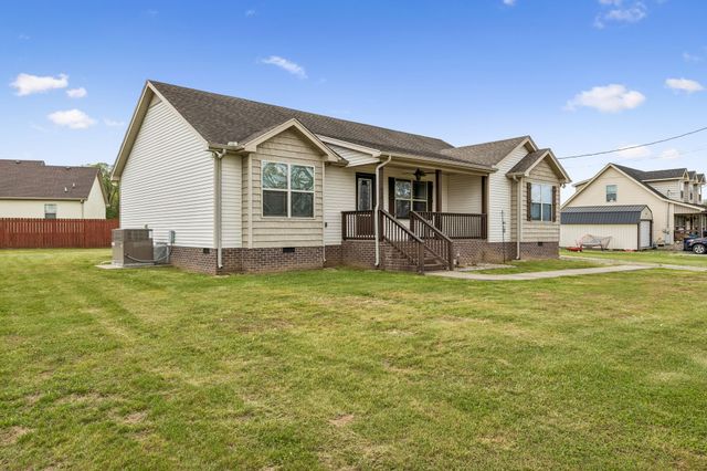 635 Bristol Run, Cornersville, TN 37047