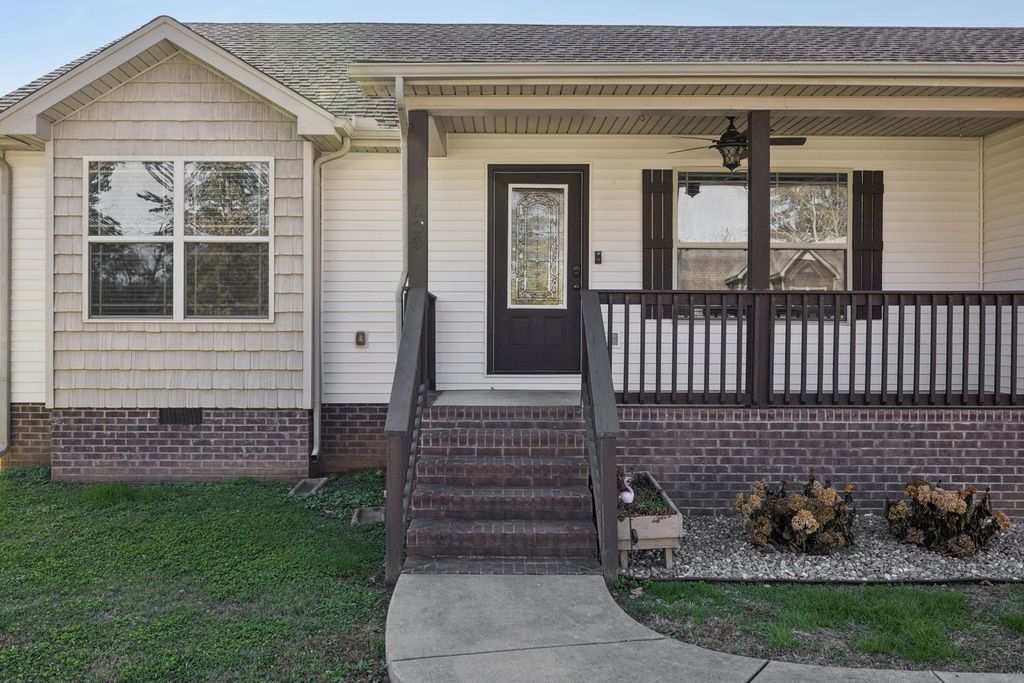635 Bristol Run, Cornersville, TN 37047
