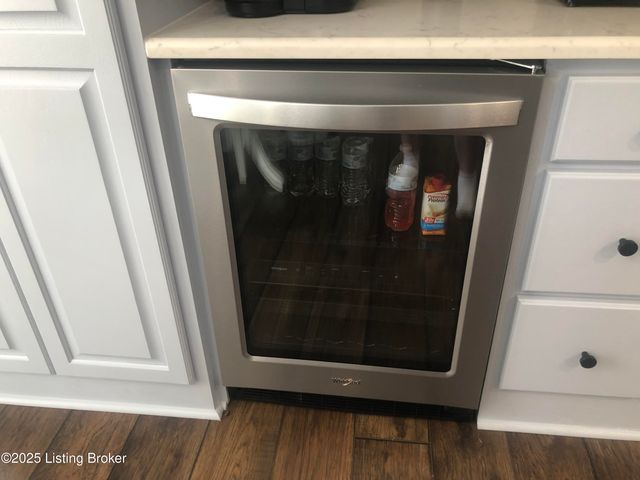 149 Wood Gate Dr, Mt Washington, KY 40047