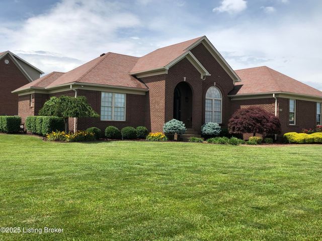 149 Wood Gate Dr, Mt Washington, KY 40047