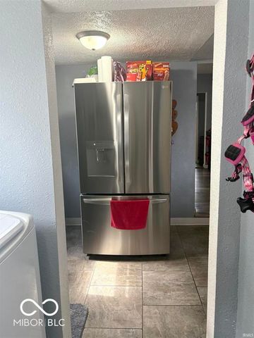 210 W Jay Street, Dunkirk, IN 47336