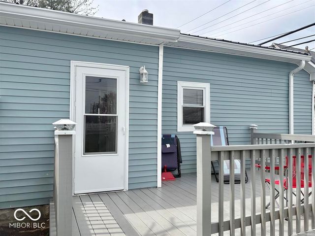 210 W Jay Street, Dunkirk, IN 47336