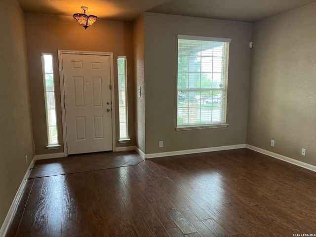 212 OAK CREEK WAY, New Braunfels, TX 78130