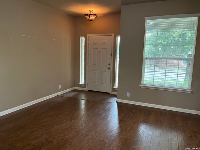 212 OAK CREEK WAY, New Braunfels, TX 78130