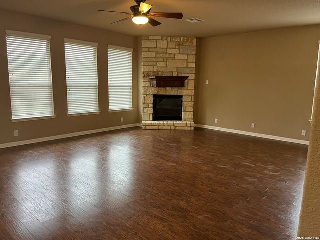 212 OAK CREEK WAY, New Braunfels, TX 78130